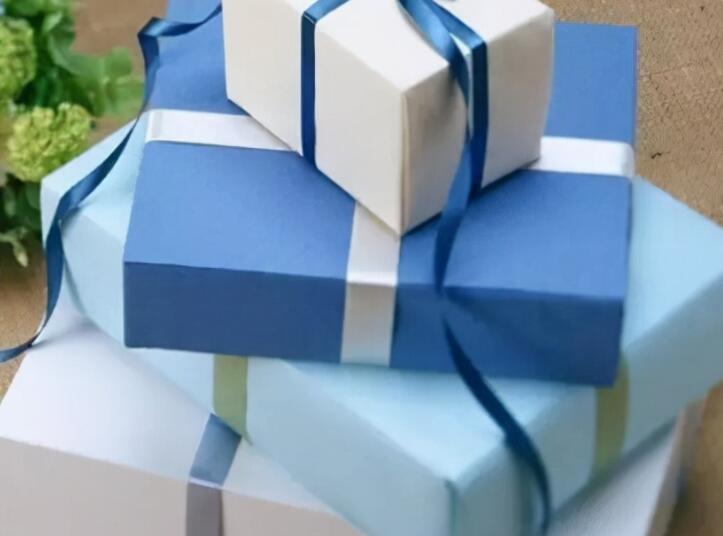 免费送客户礼品的文案