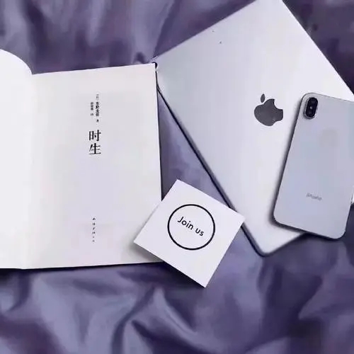 发自拍的文案简短