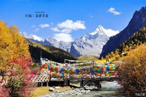 稻城亚丁朋友圈简短文案