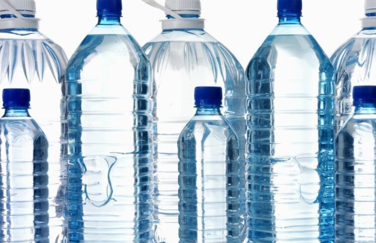 关于矿泉水的文案