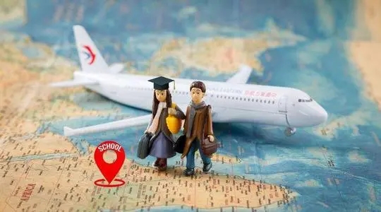 出国的朋友圈文案