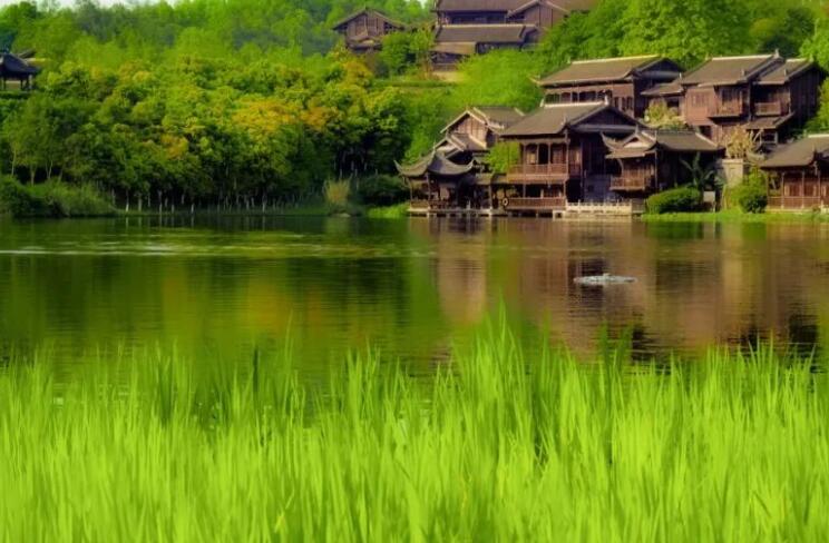 春季游玩发朋友圈的文案