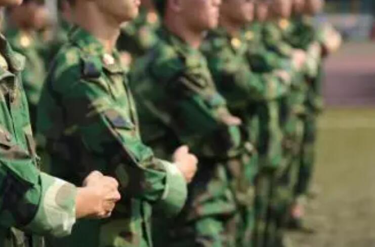 关于公司军训的文案