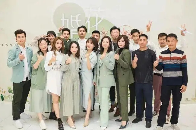 同事聚会发朋友圈文案