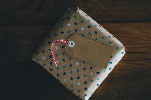 庆祝别人生日快乐的文案