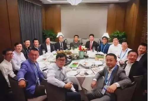 教师聚餐朋友圈文案