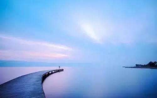 关于人生有几个二十年的文案