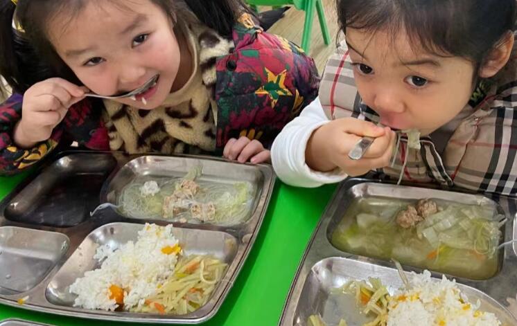 幼儿园营养餐文案