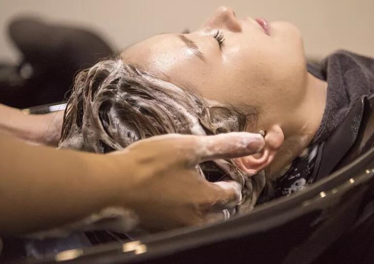 帮tony老师发朋友圈文案