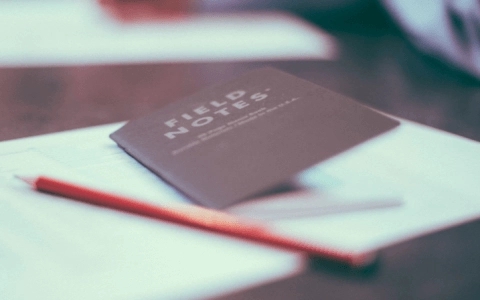 戳痛点引共鸣的文案