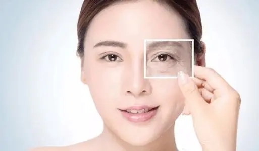 顾客去眼袋文案