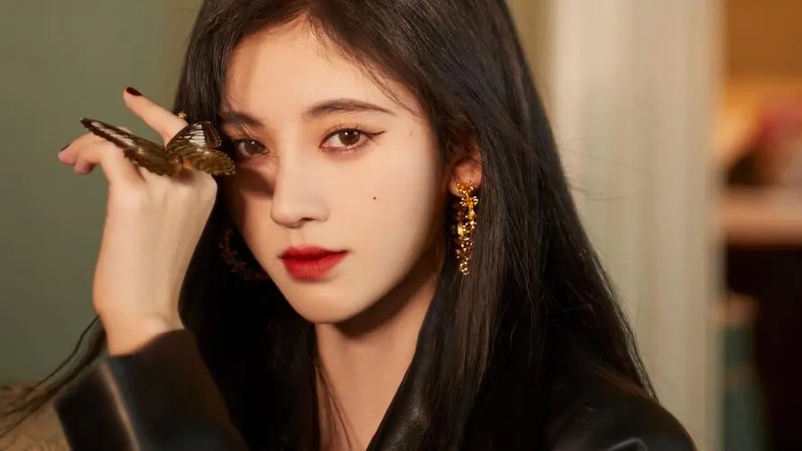 追星女孩的文案鞠婧祎