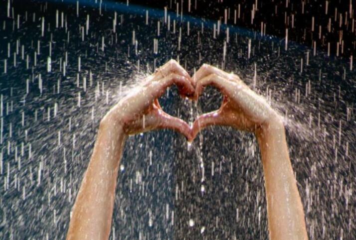 表示心情的文案带有英文