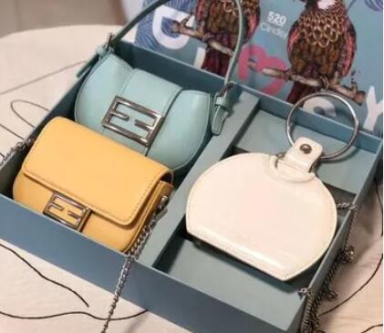 朋友圈卖包文案