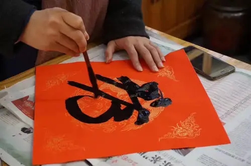 2024年qq空间发的文案