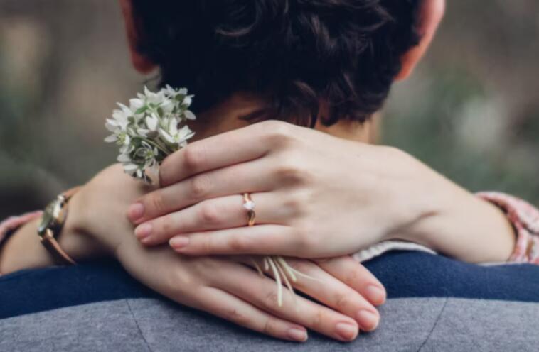 秋色系婚礼文案