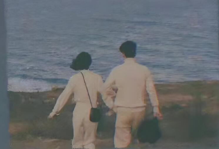 qq文案配图爱情