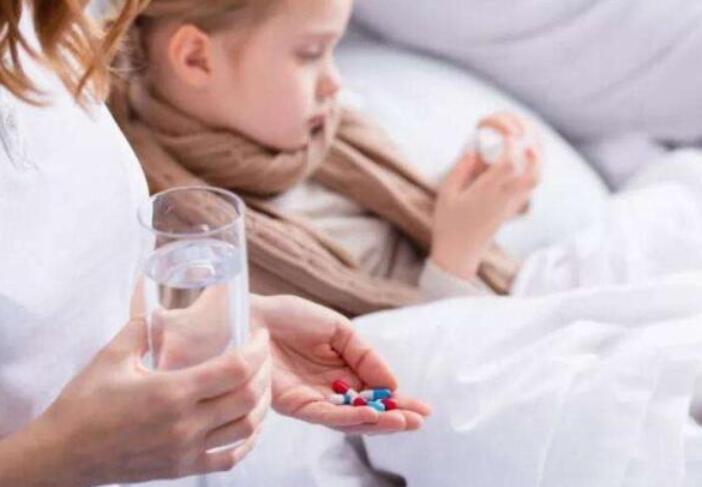 生病吃药的文案