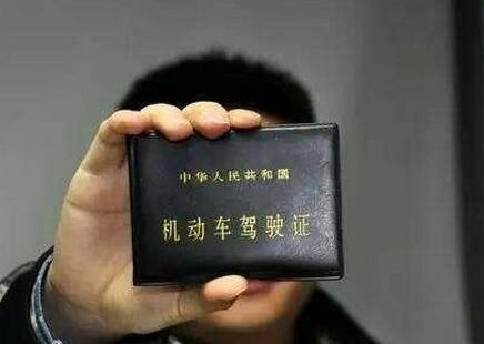 考取证书朋友圈文案