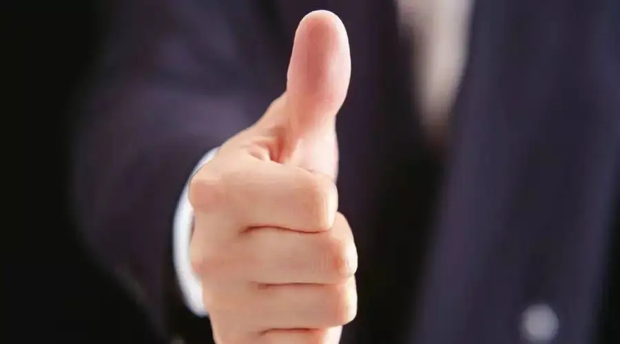 朋友圈夸学生的文案