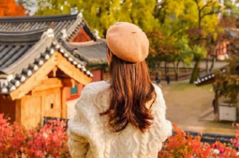 吸引人的文案几个字