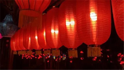 灯笼的伤感文案