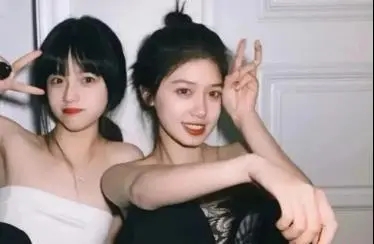 和闺蜜自拍的文案