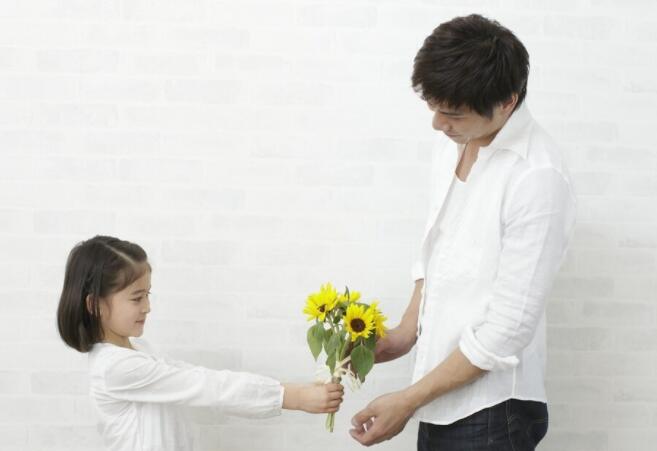 感恩父母的简短文案