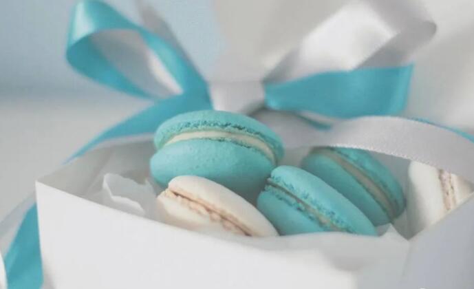 吸引人话题的文案