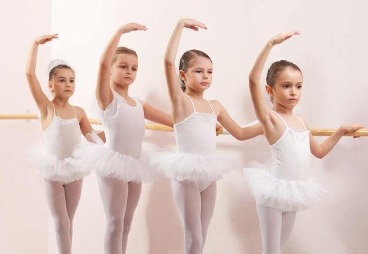 舞蹈社团宣传文案