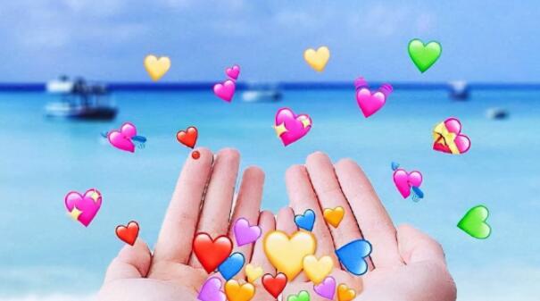 适合在朋友圈公布恋情的文案