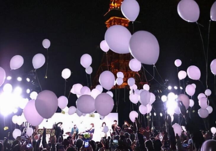 过年和朋友玩的文案