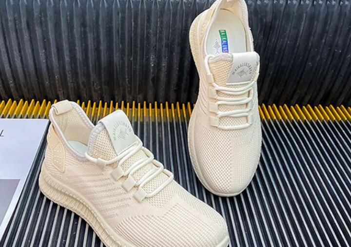 微信卖鞋朋友圈文案