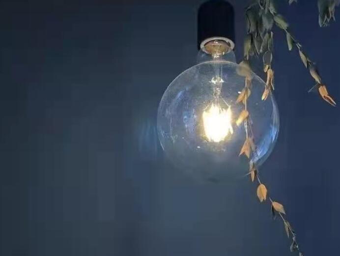 黑色有关的文案