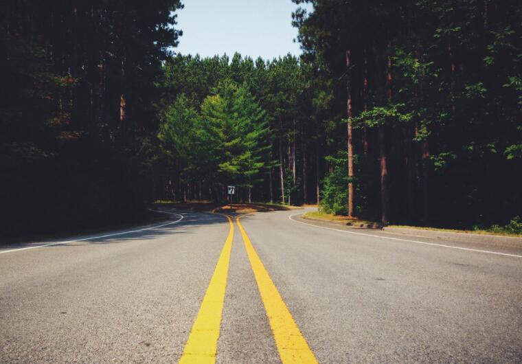 关于马路的文案