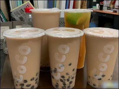 奶茶可以治愈心情文案