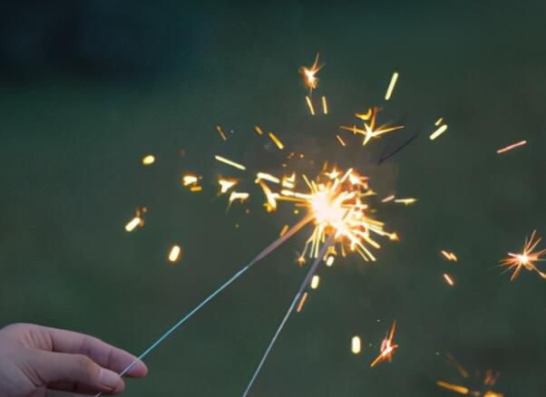 结婚八周年纪念日文案