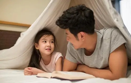 女儿和老爸拍抖音的文案