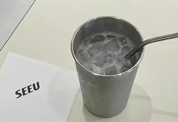 高冷的优秀有关的文案