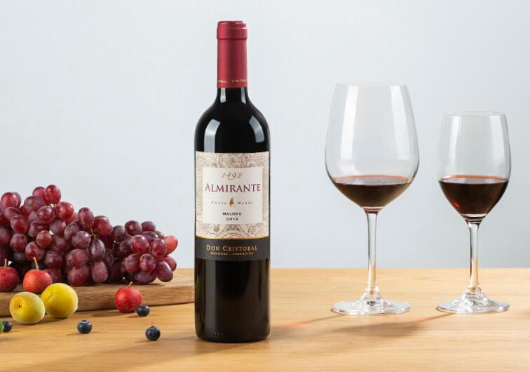 葡萄酒发圈文案