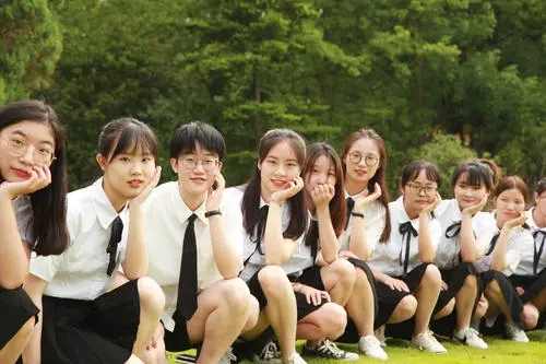 大学毕业文案300字