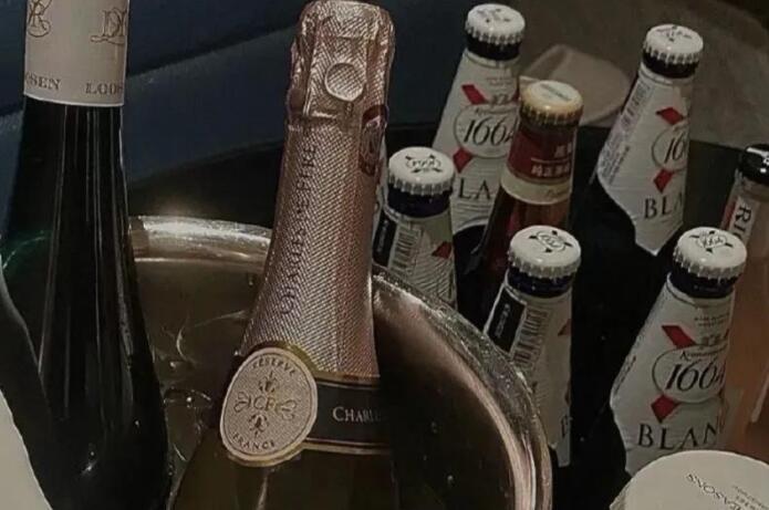 薄凉扎心的文案句子