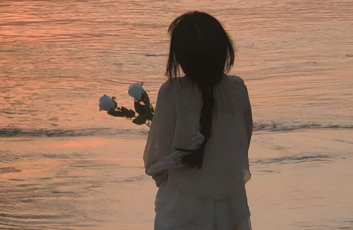 朋友圈主页文案