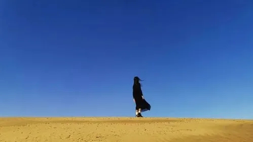 关于路过的文案