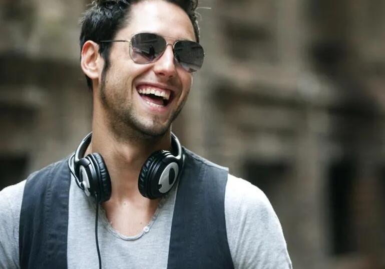 穿衣风格朋友圈文案