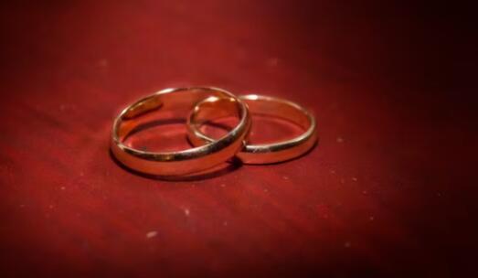 男生结婚朋友圈文案