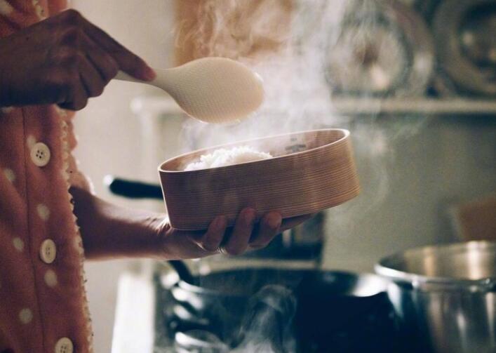 关于小县城的文案