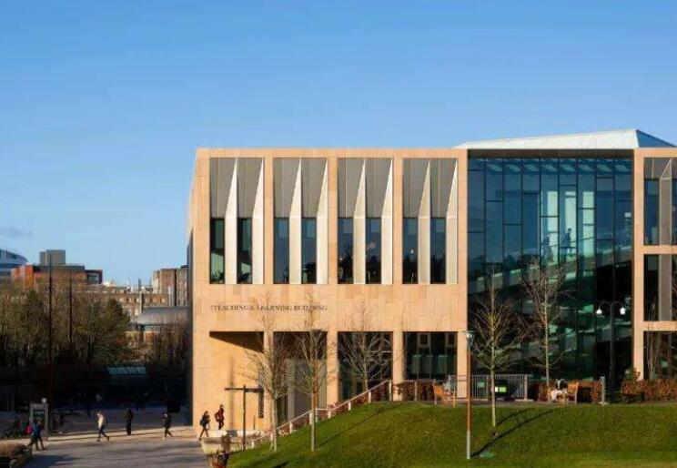 大学教学楼文案