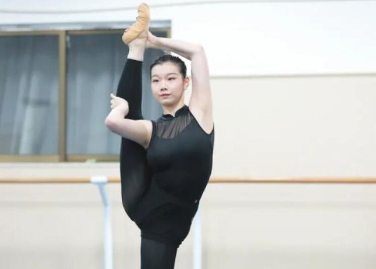 舞蹈生文案朋友圈