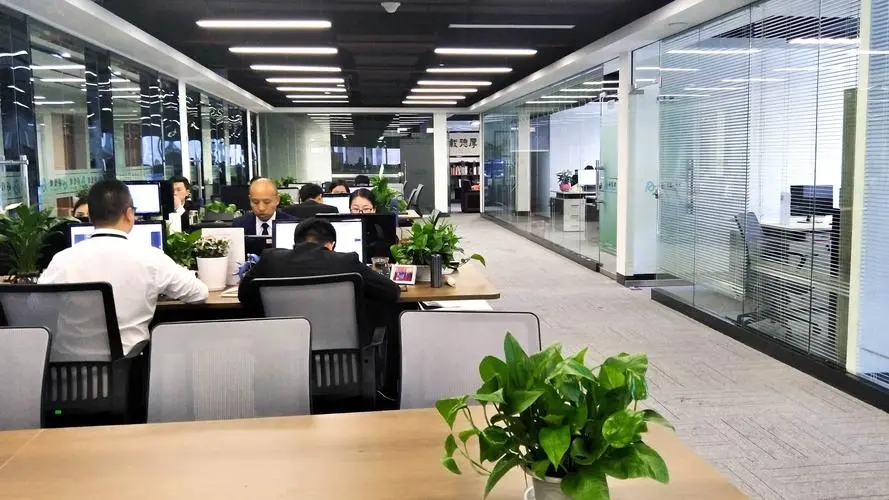 祝公司越来越好的文案